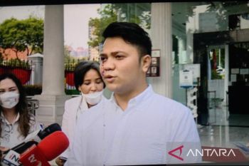 Relawan "Plat K" temui Jokowi di istana kepresidenan Jakarta