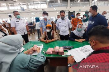 Penyaluran BLT buruh rokok di Kudus mencapai 80 persen