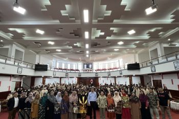 Keperawatan Unand gelar seminar peningkatan kesehatan mental pada remaja