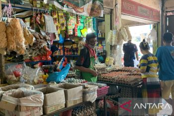 Harga telur di Batam naik hingga 20 persen