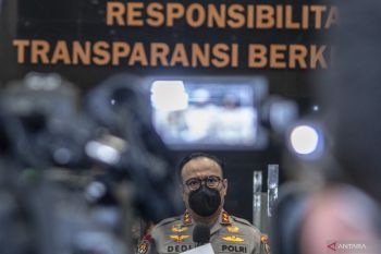Penyidik Bareskrim Polri hentikan sementara pemeriksaan Putri Candrawhati