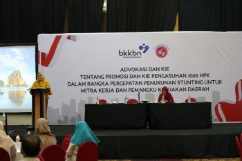 BKKBN Sulsel gencarkan KIE untuk tekan stunting