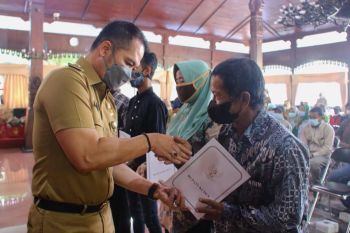 Pemkab Kudus salurkan santunan kematian untuk 881 ahli waris