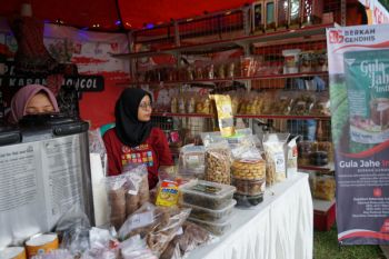 Dukung UMKM unggulan kecamatan, Pemkab Purbalingga Jateng gelar bazar