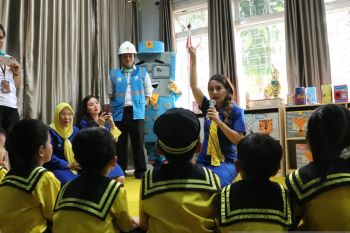 PLN bantu TBM berbasis digital peduli literasi nasional
