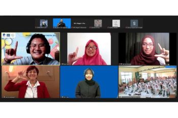 Webinar Makin Cakap Digital 2022 bagi para guru dan pelajar di Banyumas