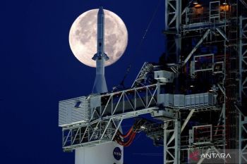 NASA akan luncurkan lagi roket ke bulan akhir pekan