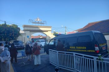 Korupsi Dana Desa, jaksa tuntut mantan Kakon Pewodadi 30 bulan penjara