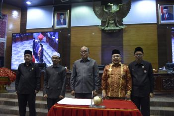 DPRD-Pemprov Sumbar tetapkan belanja daerah naik Rp334,1 miliar di Perubahan KUA PPAS 2022