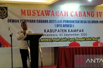 Haris CH terpilih aklamasi Ketua APDESI Kampar