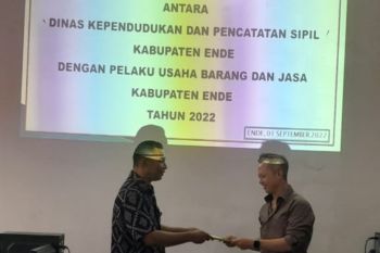 Anak yang miliki KIA di Ende dapat diskon belanja