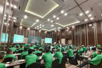 Suharso Monoarfa dicopot dari Ketum PPP,  Muhammad Mardiono ditunjuk jadi Plt