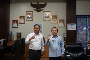 Kakanwil Kemenkumham sambangi Bupati Lahat koordinasi harmonisasi produk hukum