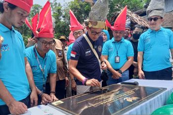 Menparekraf sedang hitung dampak kenaikan harga BBM terhadap sektor pariwisata