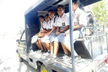 Polisi siapkan angkutan bagi pelajar saat angkot mogok di Kupang
