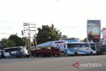 Sopir angkot di Biak masih berlakukan tarif lama setelah harga BBM naik