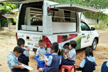 Hari Aksara Internasional 2022, Adaro komitmen semai benih literasi