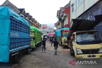Pengelola Jasa ekspedisi di Makassar sesuaikan tarif setelah harga BBM naik