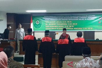 Empat hakim adhoc siap menyidangkan perkara pelanggaran HAM Paniai
