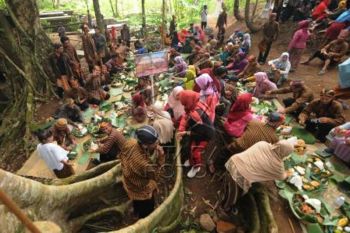 Tradisi Merti Sendang Beji Sidomulyo