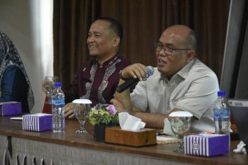 Ketua DPRD Sumbar ajak masyarakat terlibat cegah penyakit masyarakat