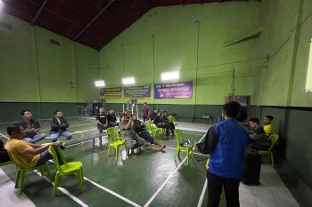 Sebanyak 80 peserta ikuti Turnamen Badminton Gajah Mungkur I
