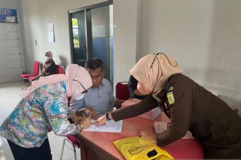 Kejaksaan susun dakwaan untuk kasus korupsi Masjid Raya Sumbar