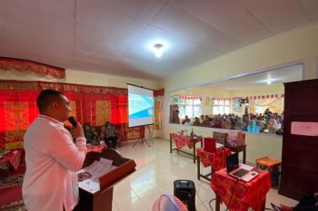 Legislator Ade Rezki minta orang tua terus edukasi anak terkait jajanan yang sehat dan aman