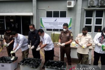 BBPOM di Pekanbaru musnahkan produk tanpa izin edar dengan nilai ekonomi Rp1,6 miliar