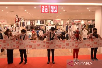 UNIQLO resmi buka toko pertama di Manado