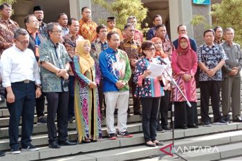 32 rektor serukan persaingan politik kotor dihindari