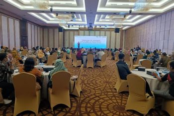 100 guru di Kota Batam ikuti pelatihan Cinta Bangga Paham Rupiah