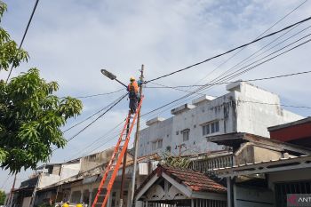 Palembang tambah 20 ribu titik lampu jalan