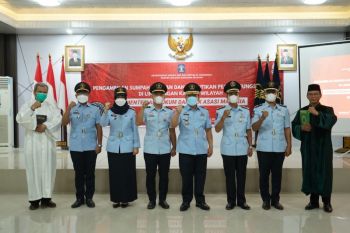 Kakanwil Kemenkumham Sumsel lantik lima pejabat fungsional