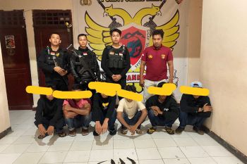 Bawa panah sampai belati, dua kelompok remaja diamankan