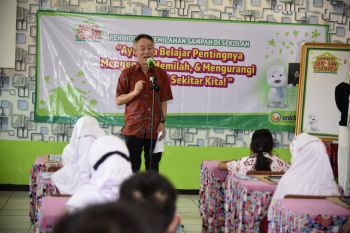 PT UCI edukasi pelajar memilah sampah secara dini