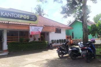 Penyaluran BLT BBM di Kantor Pos Ubung tuntas