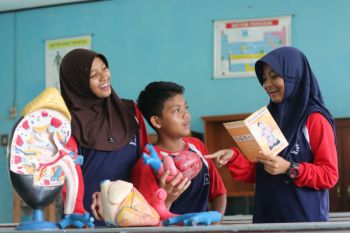 Kurikulum Merdeka, Anak-anak belajar langsung ke laboratorium