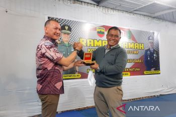 Kodim 0318 bangun jalan lintas desa di Natuna
