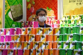 Tumbuh pesatnya perdagangan buah-buahan bukti kerja sama China-ASEAN
