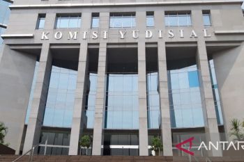 KPK OTT dugaan suap perkara di MA, KY telusuri dugaan keterlibatan hakim
