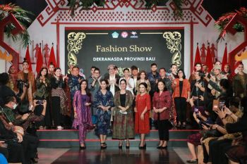 Kain endek Bali tampil di Pameran Kriyanusa Jakarta