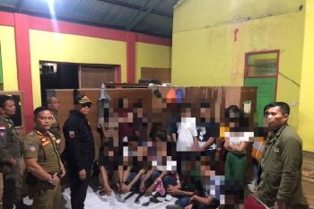 Satpol PP Damkar Agam patroli cegah penyakit masyarakat