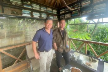 Kunjungi Rocky Gerung, Gibran pastikan tak ada "cebong-kampret"