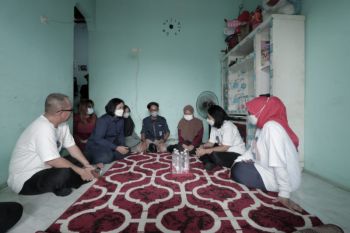Menteri PPPA kunjungi anak korban kekerasan seksual