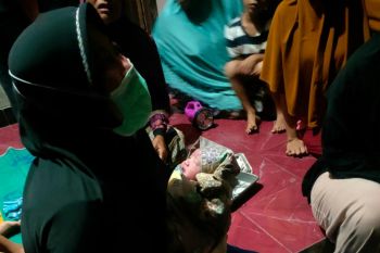 Warga temukan bayi di Balai Posyandu Lombok Tengah, anak siapa?