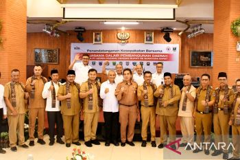 Semen Padang sepakati kerja sama dengan 11 kabupaten untuk  percepatan pembangunan