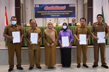 Dinas P3AP2KB Luwu Utara sosialisasi pencegahan kekerasan pada perempuan