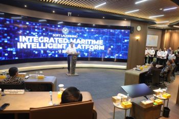 Luhut Pandjaitan inaugurates command center to prevent illegal fishing