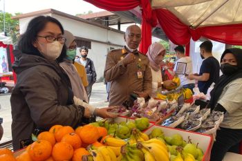 Dinas Perdagangan Sulsel siap intervensi pasar jika inflasi mengkhawatirkan